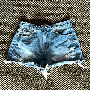 Elan Size Medium Jean shorts